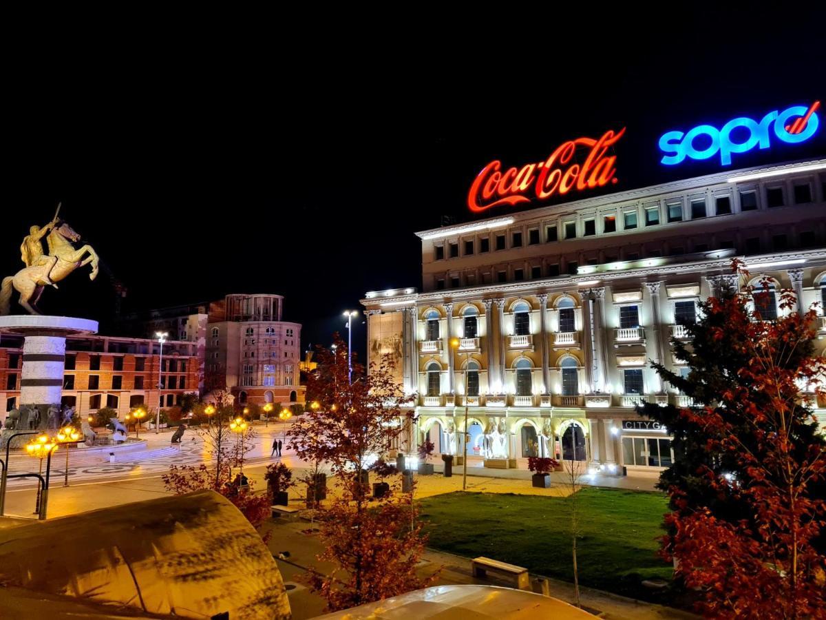 Apartamento Mika Square Skopie Exterior foto